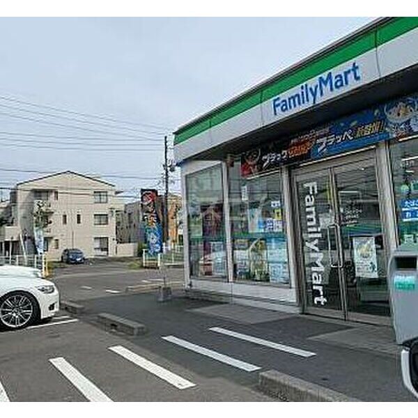 コンビニ　ファミリーマート 岐阜旦島店（コンビニ）まで420m