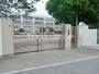 中学校　杉並区立荻窪中学校（中学校）まで1112m