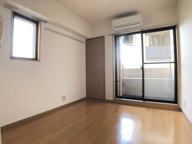 居室・リビング　※別部屋参考写真