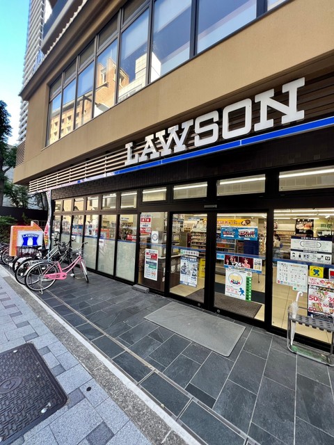 コンビニ　ローソン北浜土佐堀通店（コンビニ）まで120m