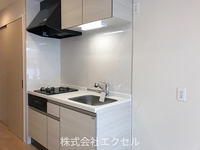 キッチン　グリル付き二口コンロのシステムキッチン♪