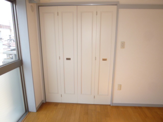 収納　クローゼット