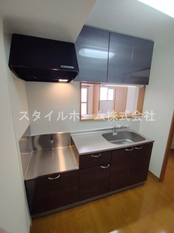 キッチン　別部屋写真です。