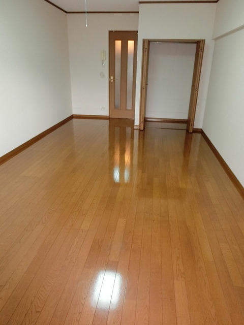 居室・リビング　※別部屋参考写真