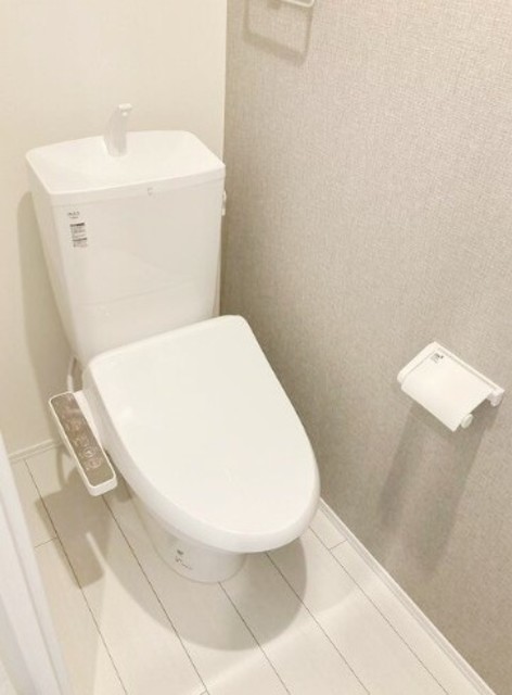トイレ　別部屋参考写真