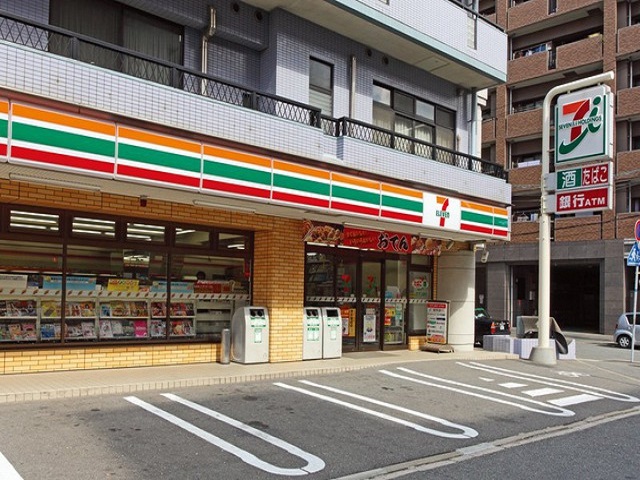 コンビニ　セブンイレブン 博多美野島2丁目店（コンビニ）まで132m