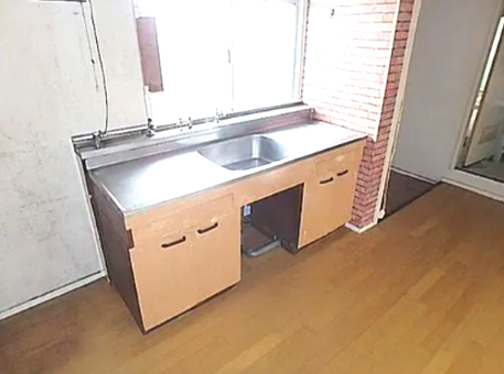 キッチン　※別部屋参考写真