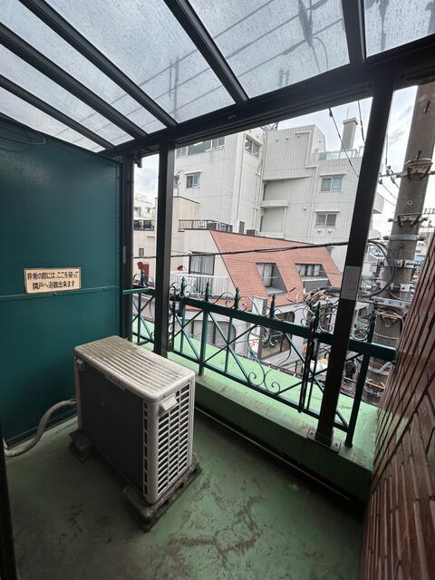 バルコニー