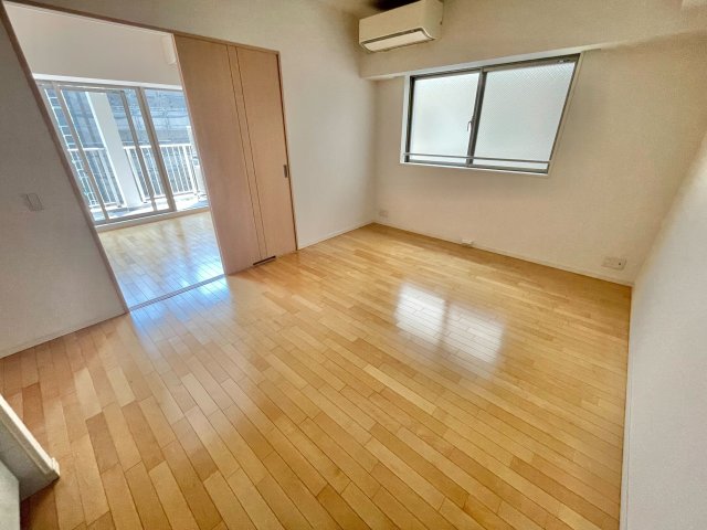 居室・リビング　※同タイプ別部屋参考写真