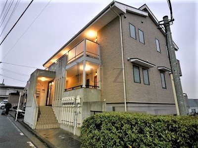 建物外観　駅近・設備充実注目物件です！