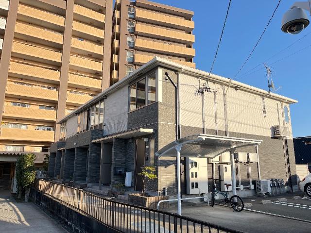 建物外観　外観写真（昼）