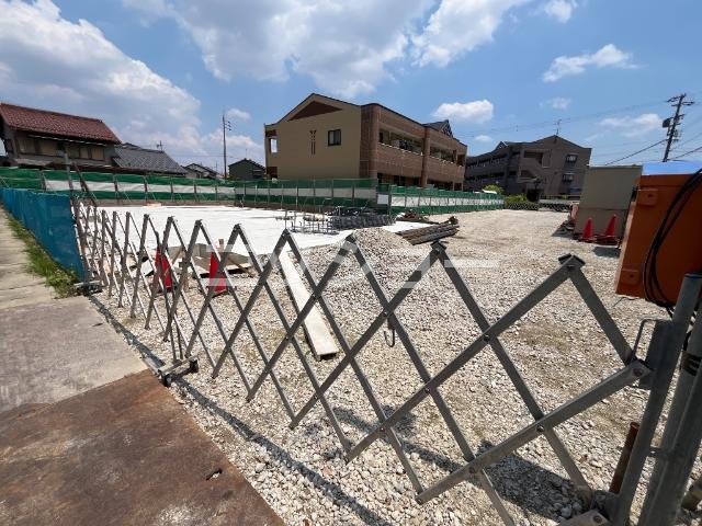 建物外観　建築現場