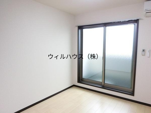 その他部屋・スペース　洋室６．４帖！