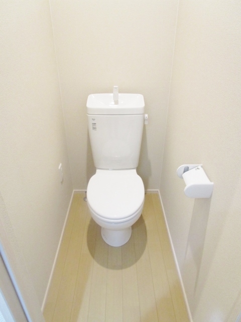 トイレ　同施工メーカー参考