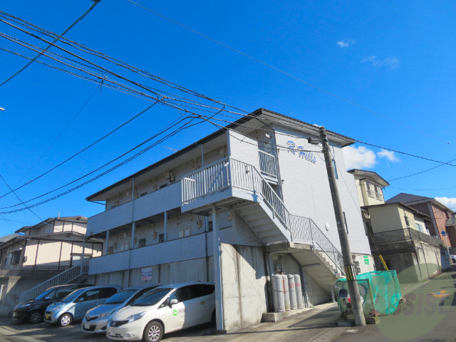 建物外観　青葉区旭ヶ丘「リョウヒルズ」