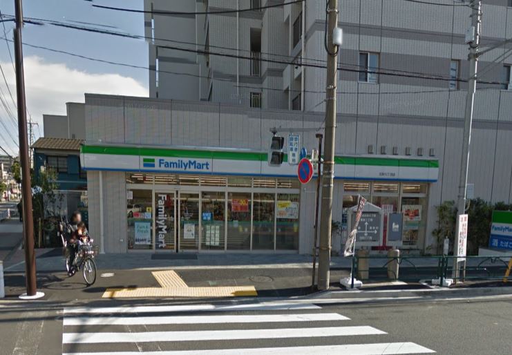 コンビニ　ファミリーマート 北砂六丁目店（コンビニ）まで151m