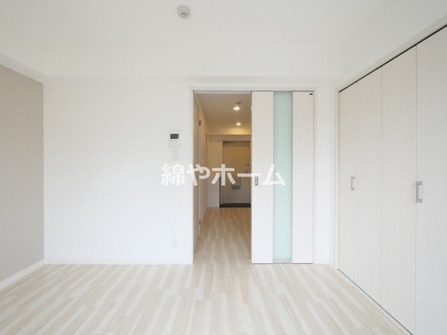 その他部屋・スペース　落ち着いて過ごせるお部屋なので、寝室にいかがでしょうか