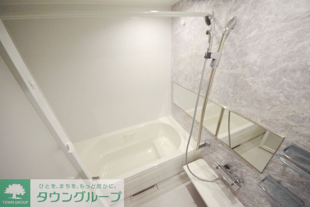 バス・シャワールーム　バス