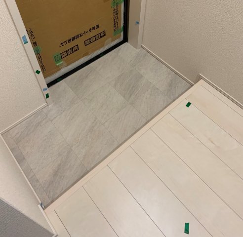 玄関　同仕様