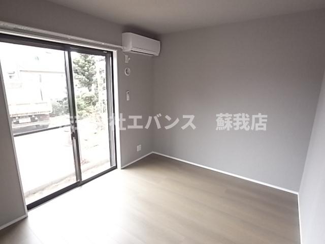 その他部屋・スペース　使い勝手のいい寝室です