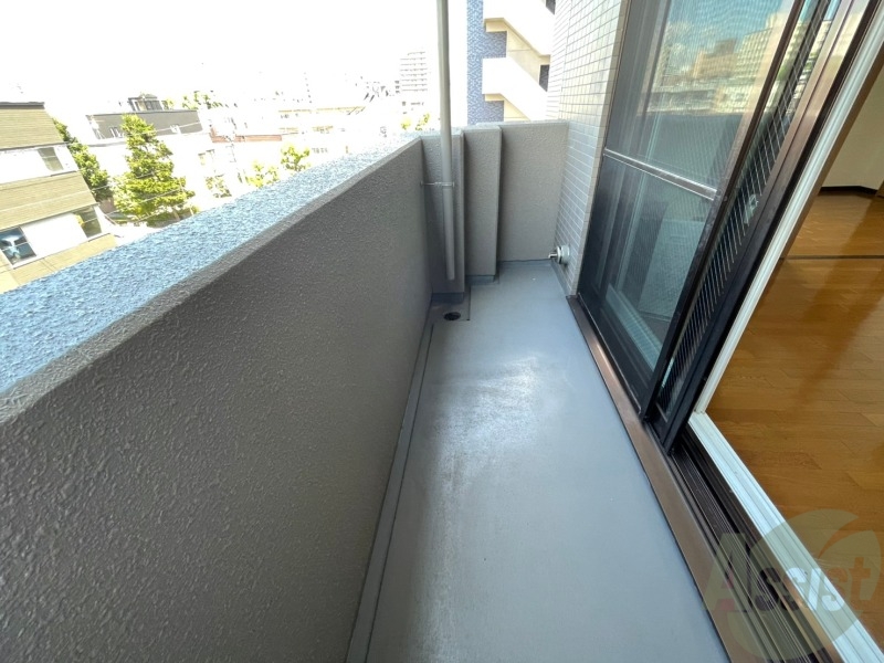 バルコニー　バルコニーです。洗濯物を干したり一息ついたりできますね！