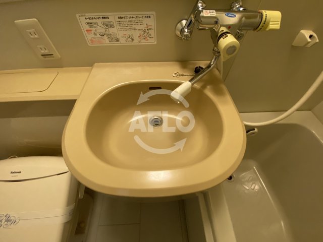 洗面設備　オアーゼ扇町　洗面台