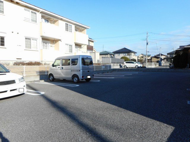 駐車場　駐車場完備です