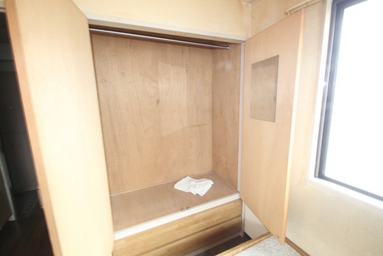 収納　※別部屋の写真です