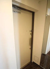 玄関　別タイプ部屋　参考写真です