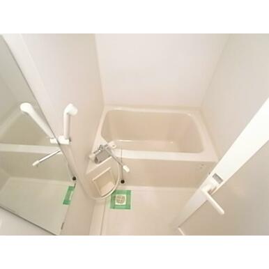 バス・シャワールーム　別部屋参考写真です