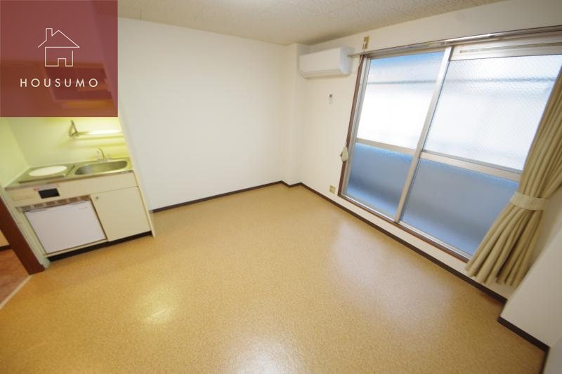 その他部屋・スペース　広くて明るい寝室