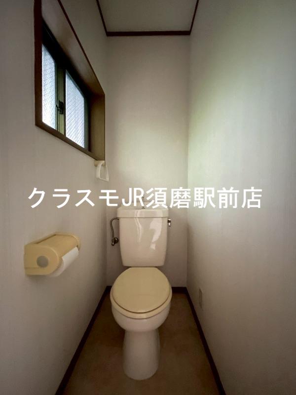 トイレ　清潔感のある爽やかなトイレ。誰もがリラックスできる空間です。