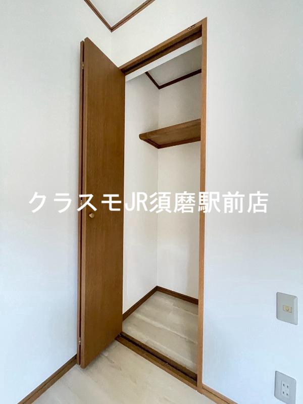 収納　もちろん収納スペースも確保。お部屋がスッキリ片付きますね。