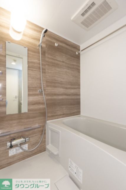 バス・シャワールーム　※写真は同タイプ住戸です。
