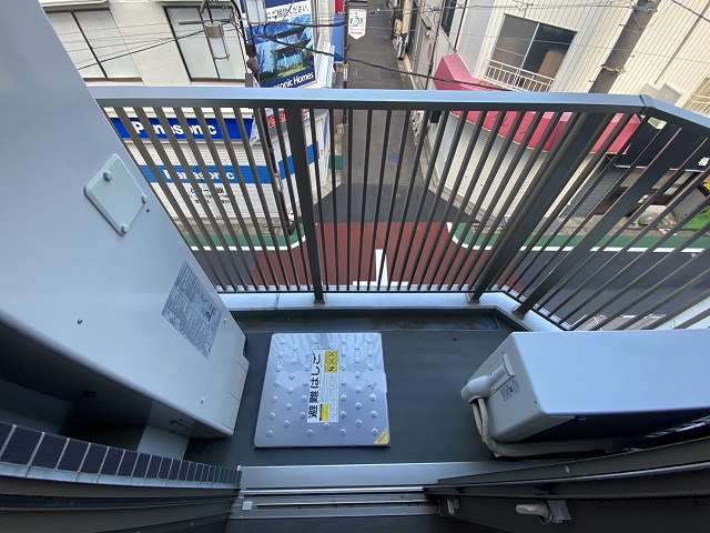 バルコニー　退去後写真