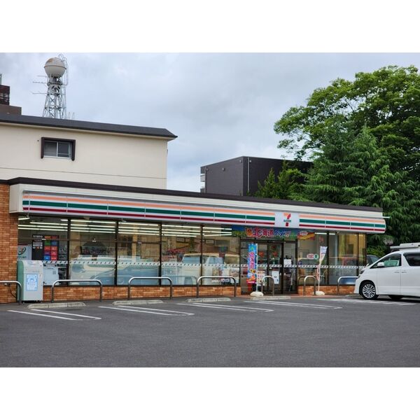 コンビニ　セブンイレブン仙台幸町2丁目店（コンビニ）まで260m