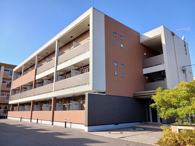 建物外観　外観写真