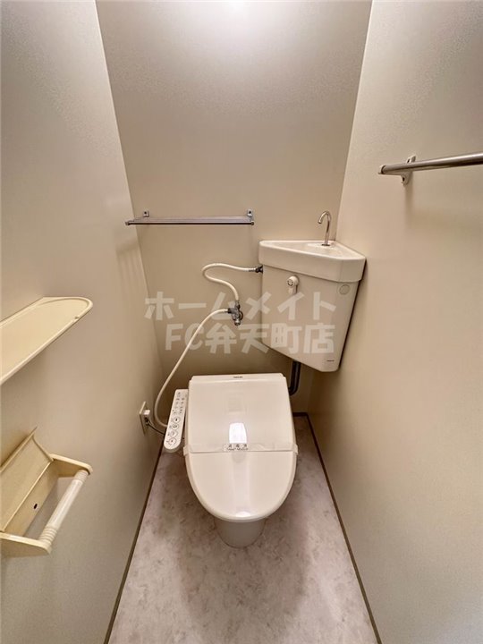 トイレ　シンプルで使いやすいトイレです