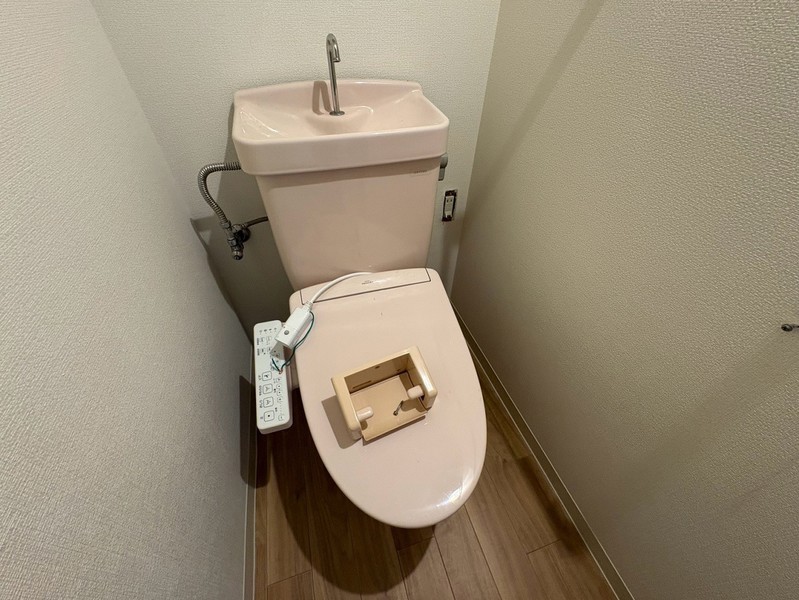 ディーズコートのトイレ写真