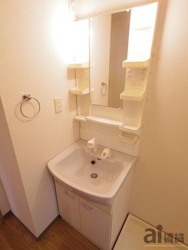 洗面設備　同仕様写真