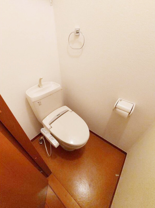 トイレ　【ウォークインクローゼット付き♪】住環境良好オススメ！！
