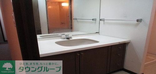 洗面設備　洗面化粧台