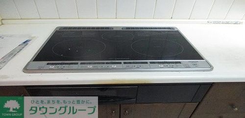 その他設備　3口ＩＨクッキングヒーター