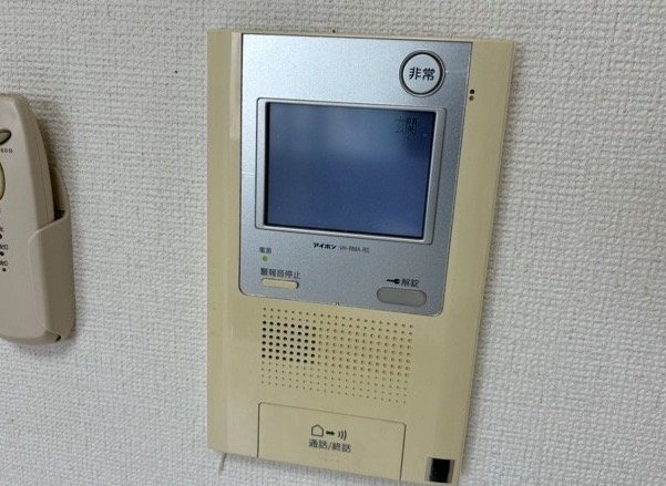 セキュリティ　☆モニター付きインターホン☆