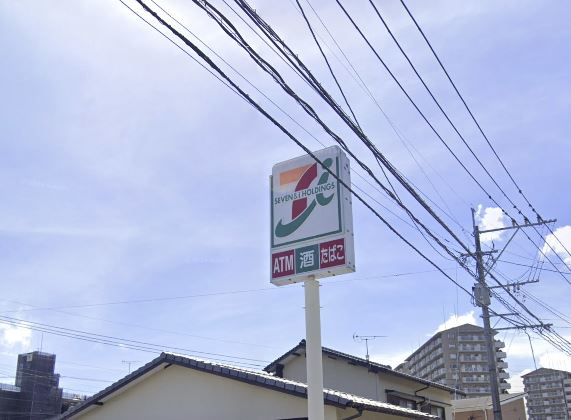 コンビニ　セブンイレブン 久留米野中中通り店（コンビニ）まで242m