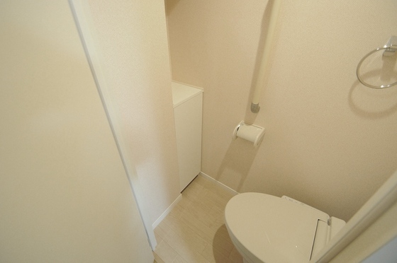 トイレ　※別部屋の写真です