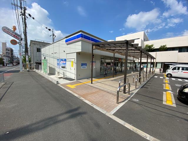 コンビニ　ローソン（コンビニ）まで154m