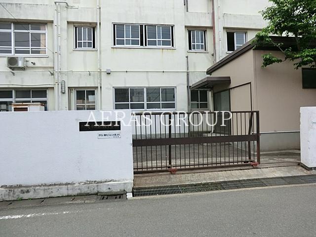 中学校　川崎市立東橘中学校（中学校）まで812m