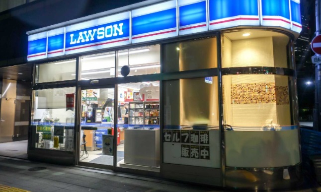 コンビニ　ローソン H築地三丁目店（コンビニ）まで271m