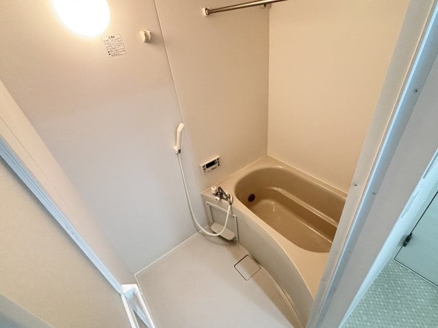 バス・シャワールーム　★落ち着いた空間のお風呂です★